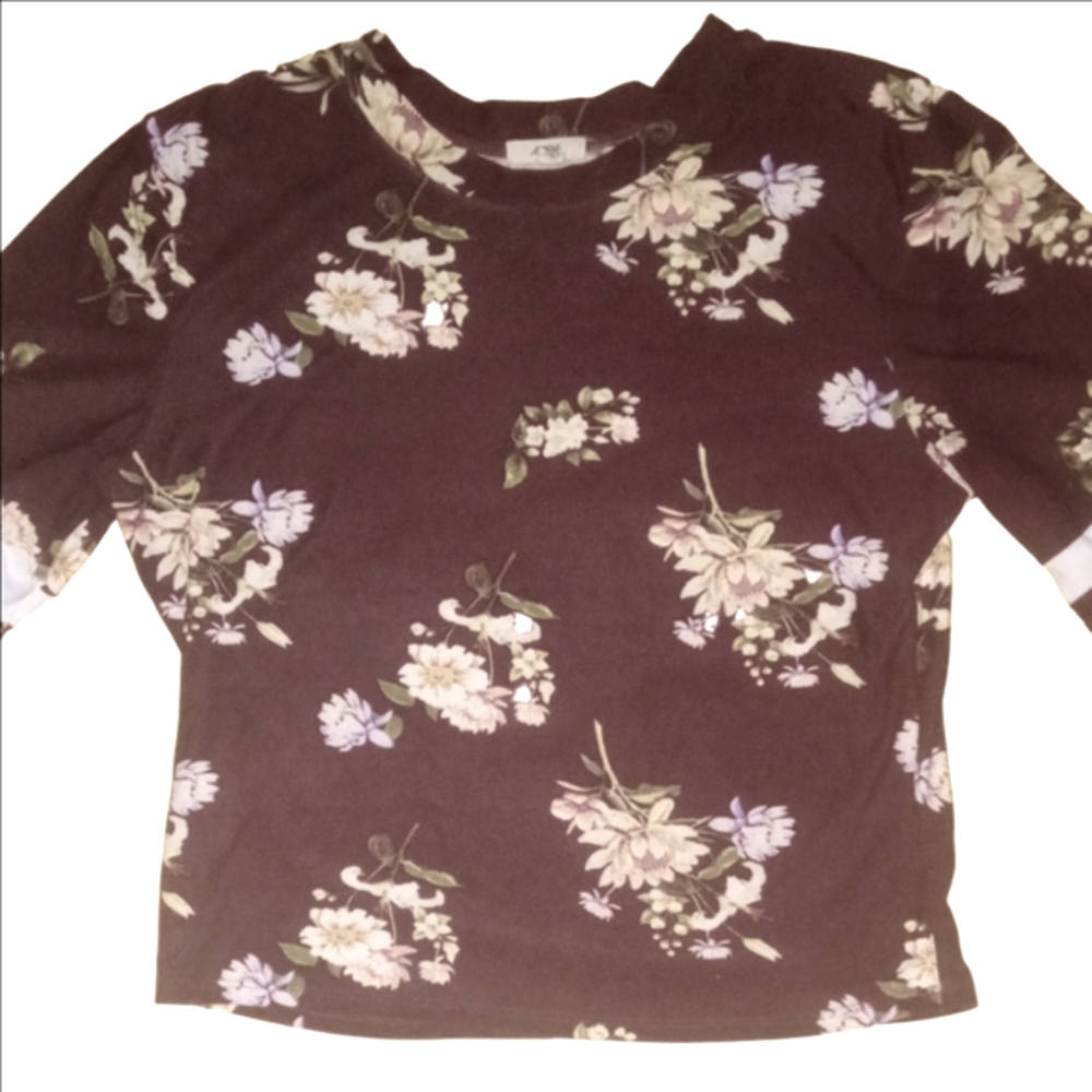 #27. Ardene Burgundy Floral 3/4 Sleeve Top